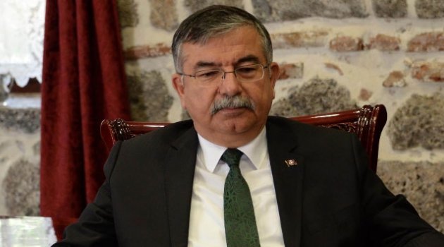 Bakan Yılmaz: '15 bin sözleşmeli öğretmen alacağız'
