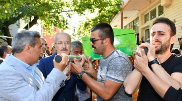 Balık avlamak için denize daldı canından oldu