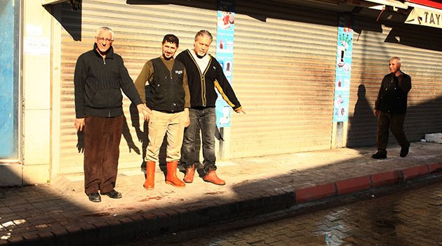 Balıkçılar Pazarı Esnafı’ndan Büyükşehir’e kaldırım teşekkürü