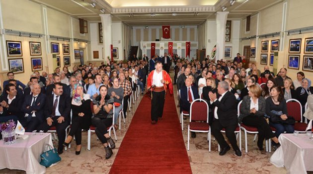 Balkan ezgileri Adana’da esti
