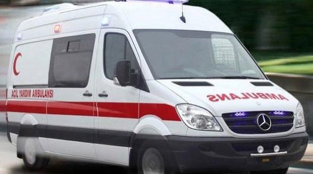 Balkondan düşen üç yaşındaki çocuk kurtarılamadı