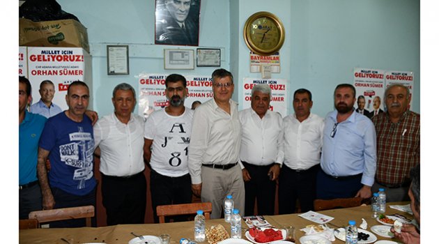 Barut ve Sümer sahur sofrasında