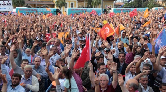 Başbakan Davutoğlu Adana’da