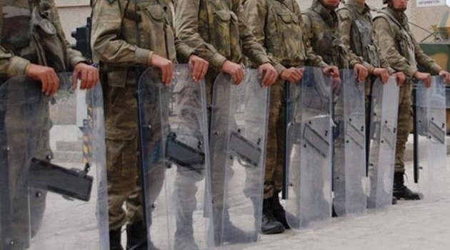 Başbakan Davutoğlu'ndan valilere gizli terör genelgesi