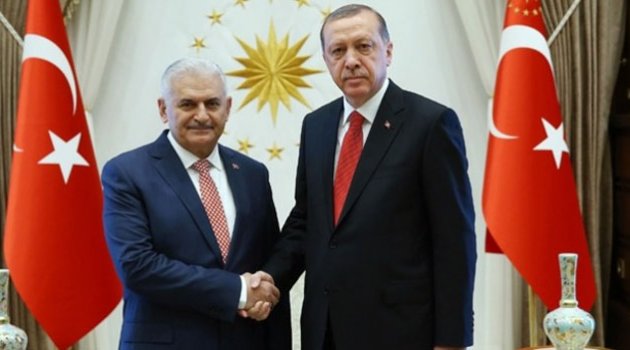Başbakan Yıldırım yeni kabineyi açıkladı
