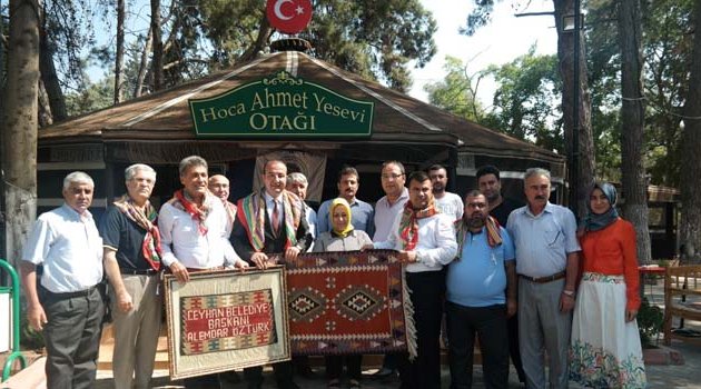 Başkan Alemdar Öztürk Hoca Ahmet Yesevi Otağı’nın konuğu oldu