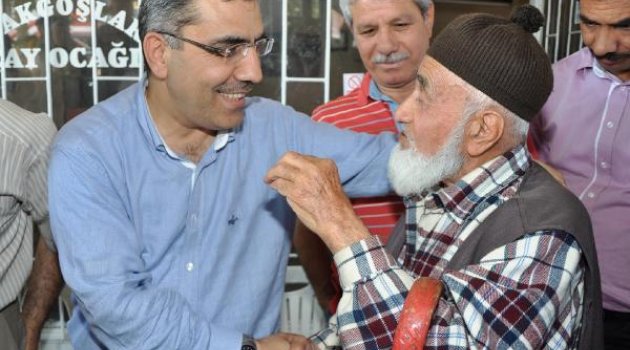 Başkan Çelikcan: Babalarımız özel insanlar