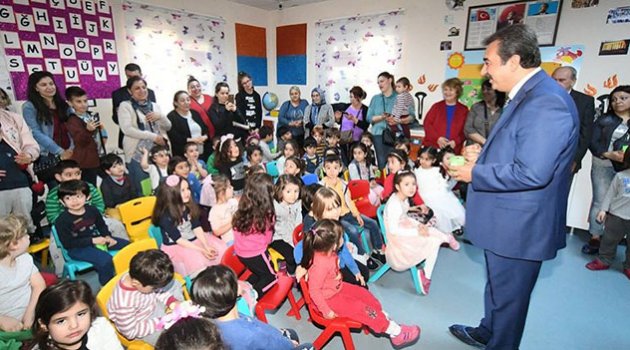 Başkan Çetin’in çocuk sevgisi başka