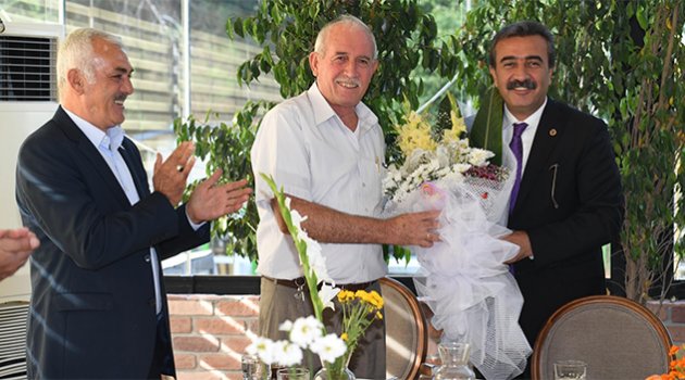 Başkan Çetin muhtarlarla buluştu