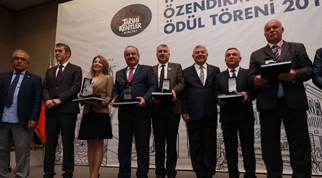Başkan Karalar’a Tarihi Kentler Birliği’nden Süreklilik Ödülü