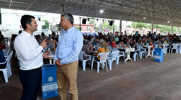 Başkan Karalar bir günde 2 bin 250 kişiyi iftar sofrasında buluşturdu