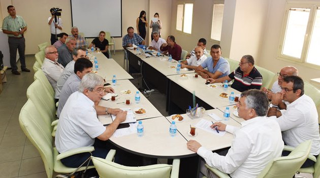 Başkan Karalar’ın muhtarlarla ‘Beyin fırtınası’ sürüyor