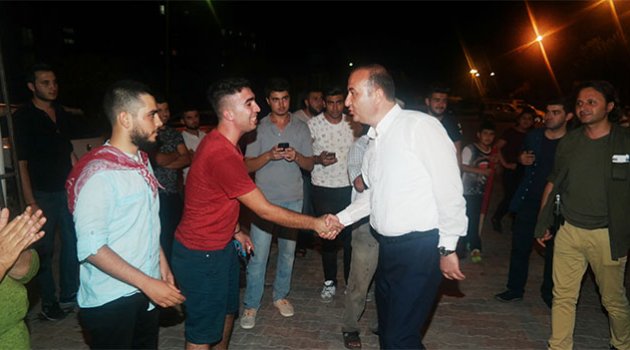 Başkan Öztürk asker uğurladı