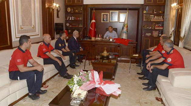 Başkan Sözlü: “Adana itfaiyesi hepimizin gururu”