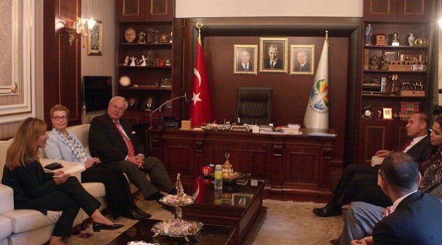 Başkan Sözlü, Alman Büyükelçi'ye terör siteminde bulundu