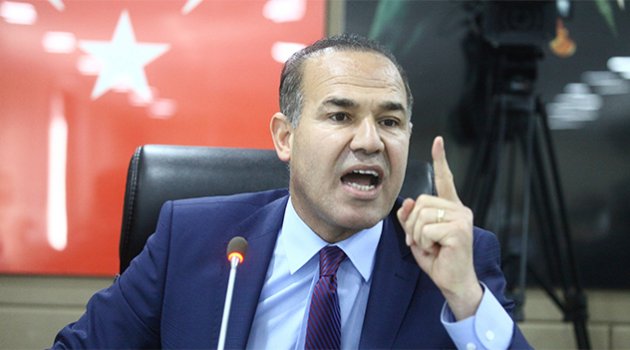 Başkan Sözlü, meclis toplantısında adeta çıldırdı