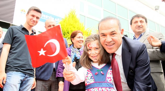 Başkan Sözlü: Türkiye’yi geleceğe çağdaş nesiller taşıyacak
