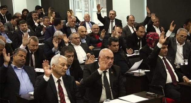 Başkan Sözlü, yeni yatırımlar için borçlanacak