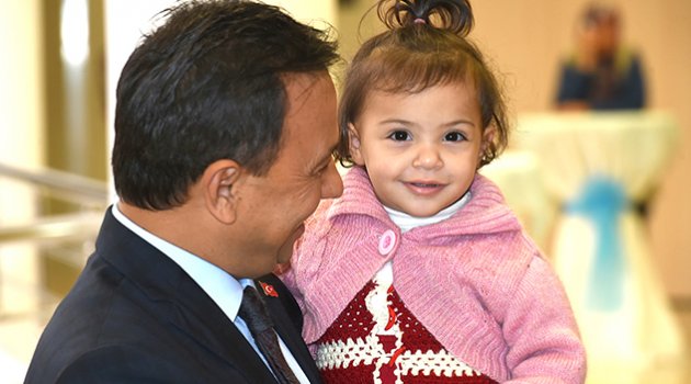 Başkanla Kendin Görüş’