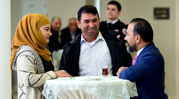 Başkanla kendin görüş