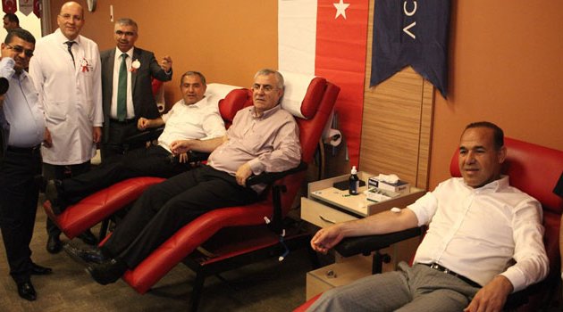 Başkanlar kemik iliği için kan verdi