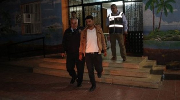 Başkasının Yerine Sınava Girmek İsterken Yakalandı