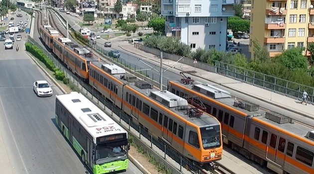 Bayramda belediye otobüsleri ve metro ücretsiz