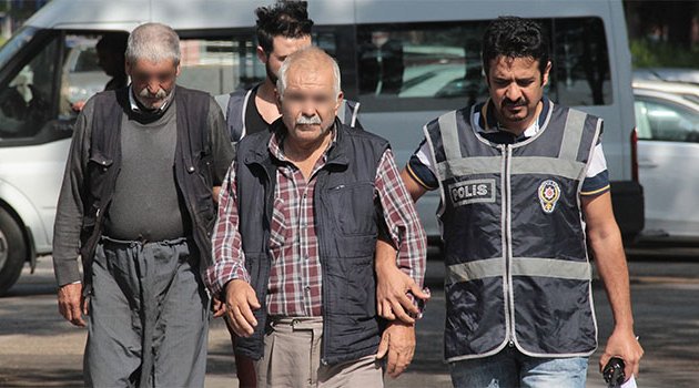 Bekçi kulübesinde fuhşa baskın