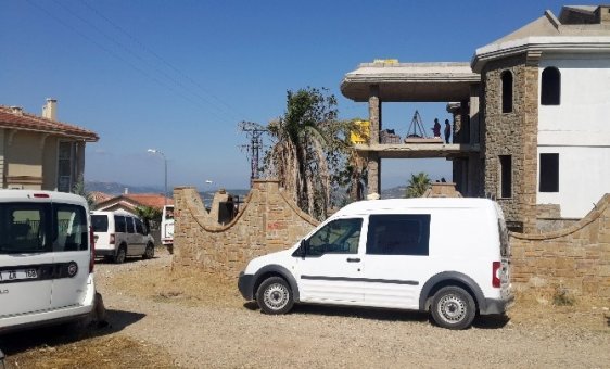 Bekçi pompalı tüfekle intihar etti