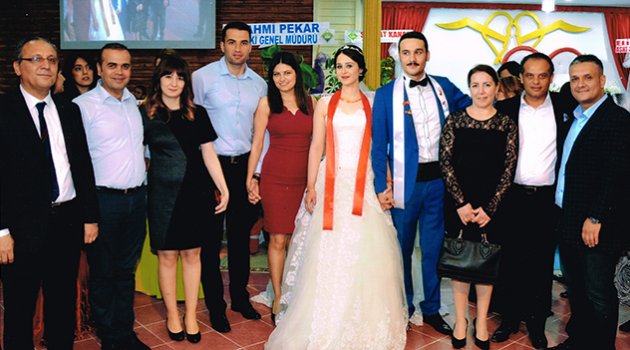 Bekir Uzel oğlunu evlendirdi