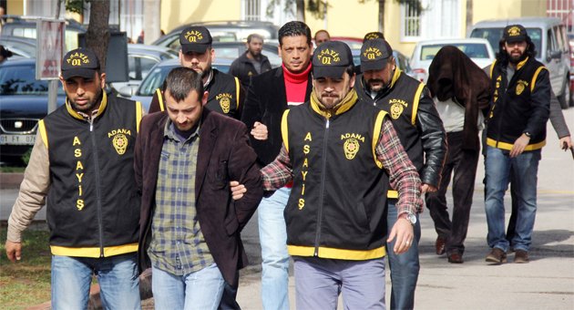 Belediyeye ateş açan 3 kişi tutuklandı