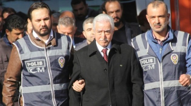 ‘Benimle kim uğraştıysa Fettullahçıdır’