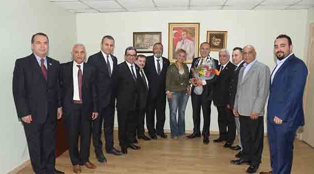 Beşiktaşlı iş adamları Başkan Hüseyin Sözlü’yü ziyaret etti