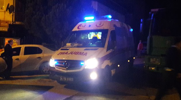 Bıçaklı kavga! 3 yaralı var