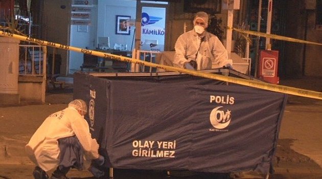 Bıçaklı kavga! Ölü ve yaralı var