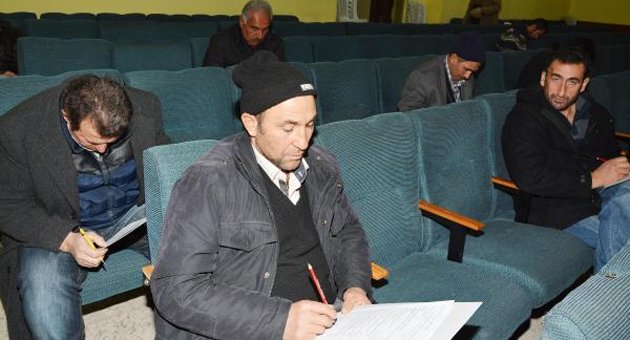 Bilgi yarışması elemesinde 120 çoban ter döktü