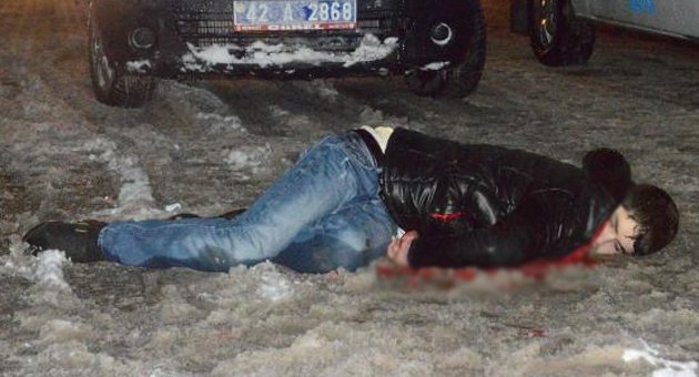 Birahane çıkışı 'Hesap ödememe' çatışması: 1 ölü,2 yaralı