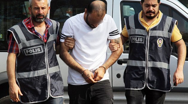 Birlikte olamadığı kadını öldürüp yaktı