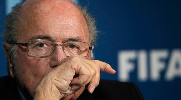 Blatter'den Moshoeu mesajı!