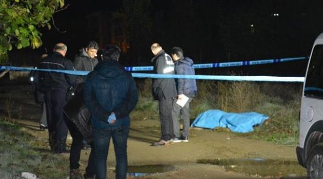 Boğazı kesilerek öldürülmüş ceset bulundu