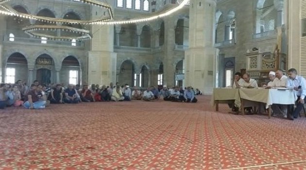 Bölge Hafızlık Yarışması Adana’da Yapıldı