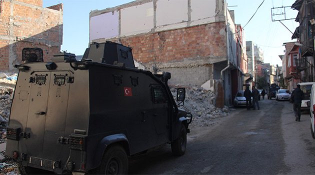 Bomba ihbarı polisi alarma geçirdi