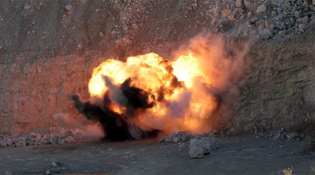 Bombalı araçta ele geçen 50 kilo bomba patlatıldı