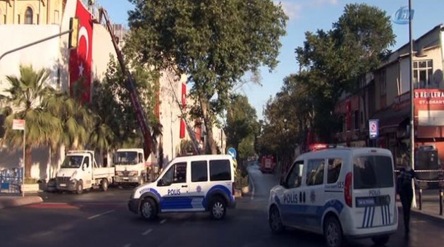 Bombalı  saldırının  izleri  siliniyor