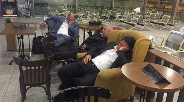Borajet rötar yaptı, Adana ekibi Varna havaalanında sabahladı