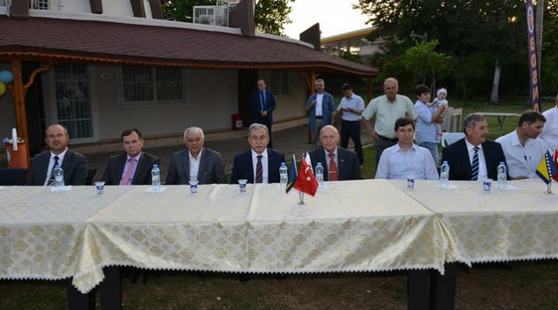 Boşnaklar Pita Festivali’nde gönüllerince eğlendi