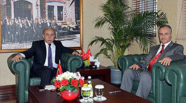 BTÜ Rektör Vekili Prof. Dr. Gül, Vali Büyük’ü ziyaret etti