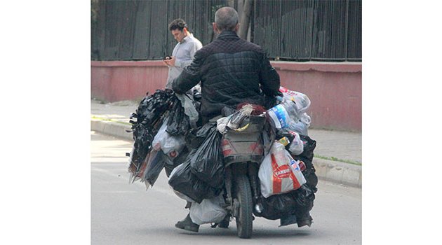 Bu bisiklet görenleri hayrete düşürdü