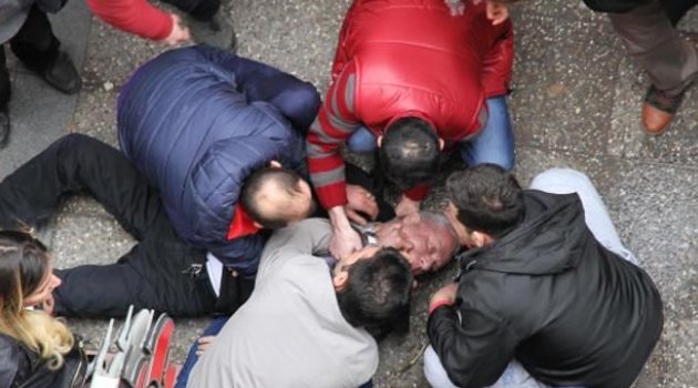 Bu kez vatandaşlar, doktorun hayatını kurtardı
