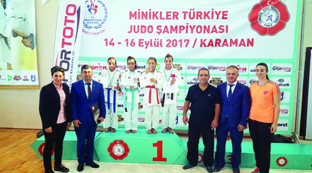 Bu onur Emine  İkra Candan’ın